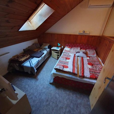 Pereszlenyi Vendeghaz Hotel Visegrad Luaran gambar