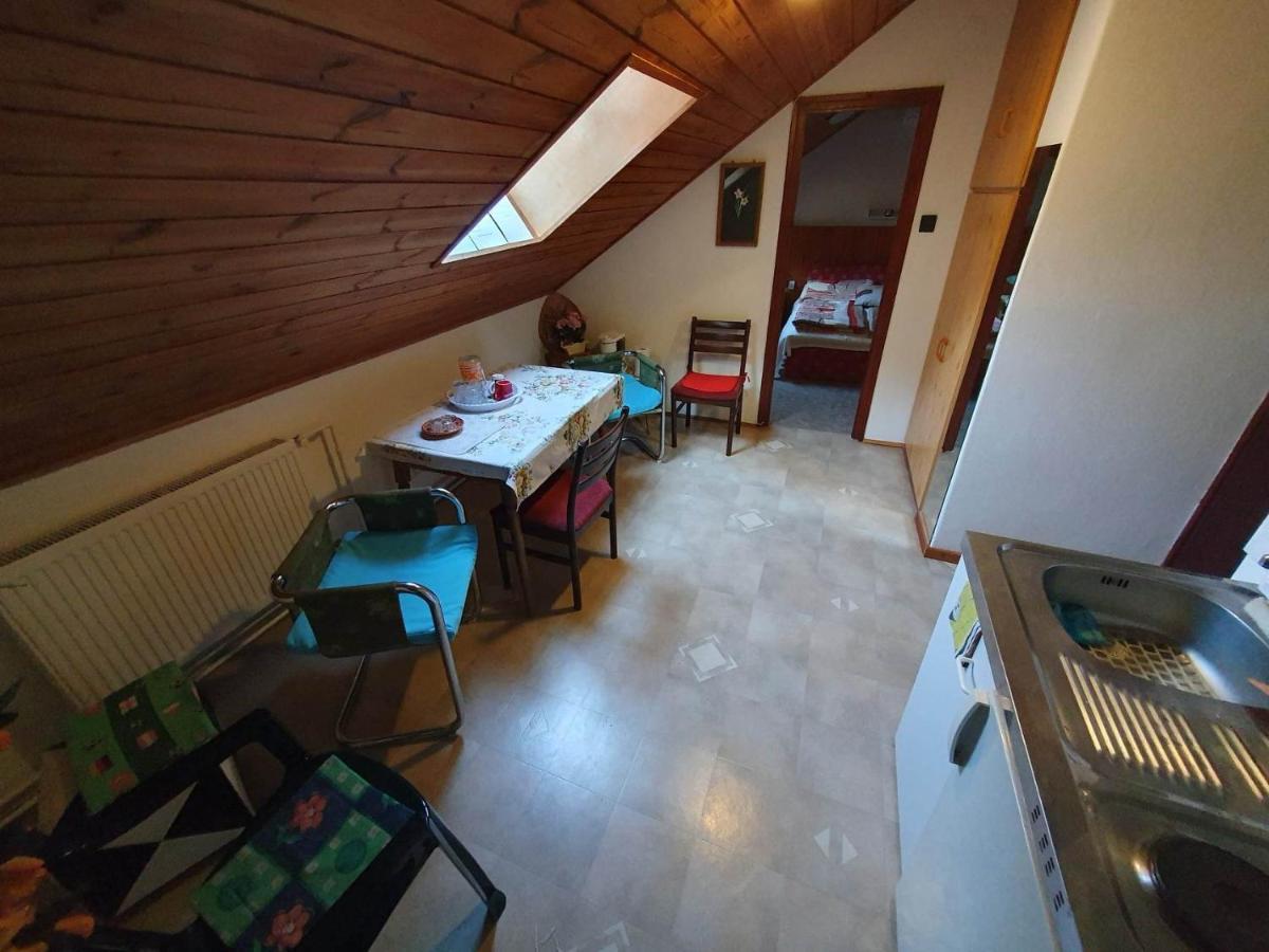Pereszlenyi Vendeghaz Hotel Visegrad Luaran gambar