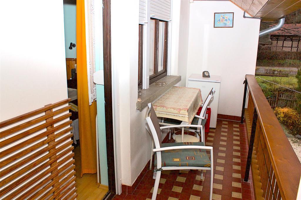 Pereszlenyi Vendeghaz Hotel Visegrad Bilik gambar